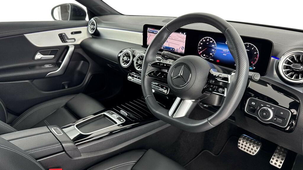 Mercedes-Benz CLA Class Cla 180 Amg Line Premium Plus Tip Grey #3