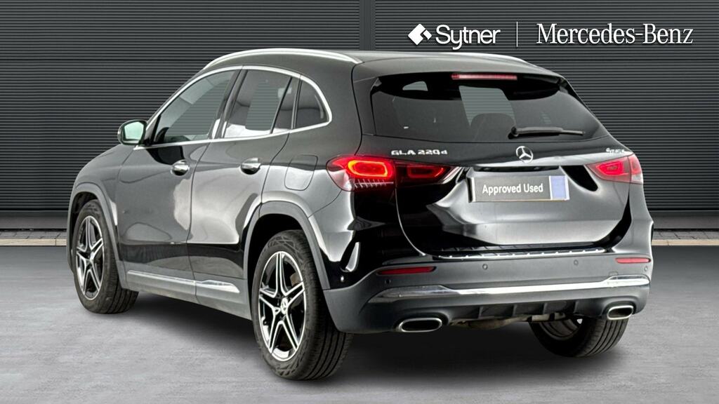 Mercedes-Benz GLA Class Gla 220D 4Matic Amg Line Premium KP23ZVR Black #2