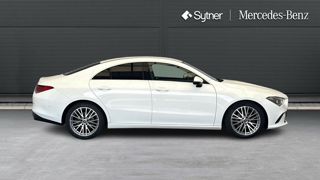Mercedes-Benz CLA Class Cla 200 Sport Executive Edition Tip White #4
