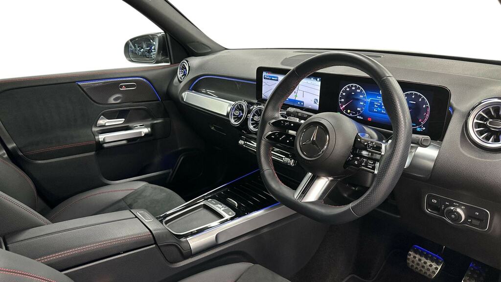 Mercedes-Benz GLB Class Glb 200 Amg Line Executive 7G-tronic Black #3