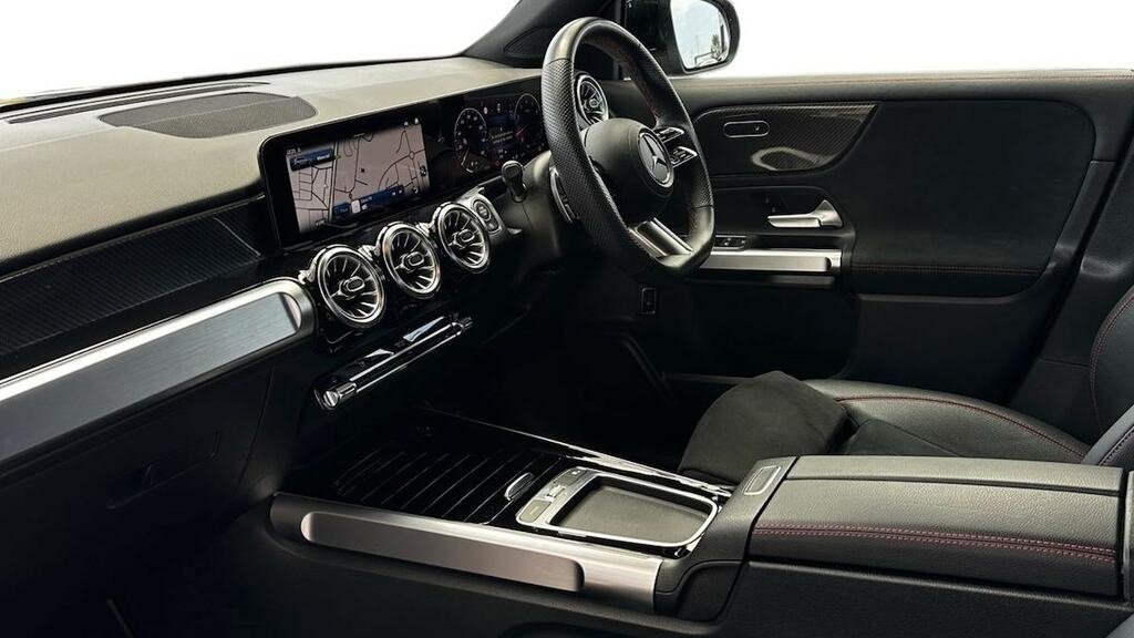 Mercedes-Benz GLB Class Glb 200 Exclusive Launch Edition 7G-tronic Grey #8
