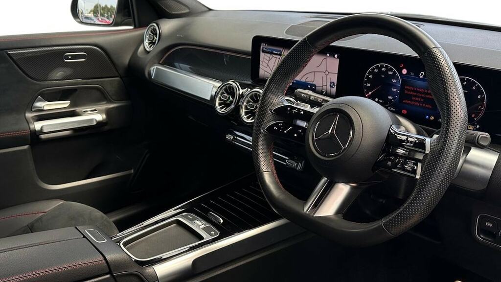 Mercedes-Benz GLB Class Glb 200 Amg Line Executive 7G-tronic Black #3
