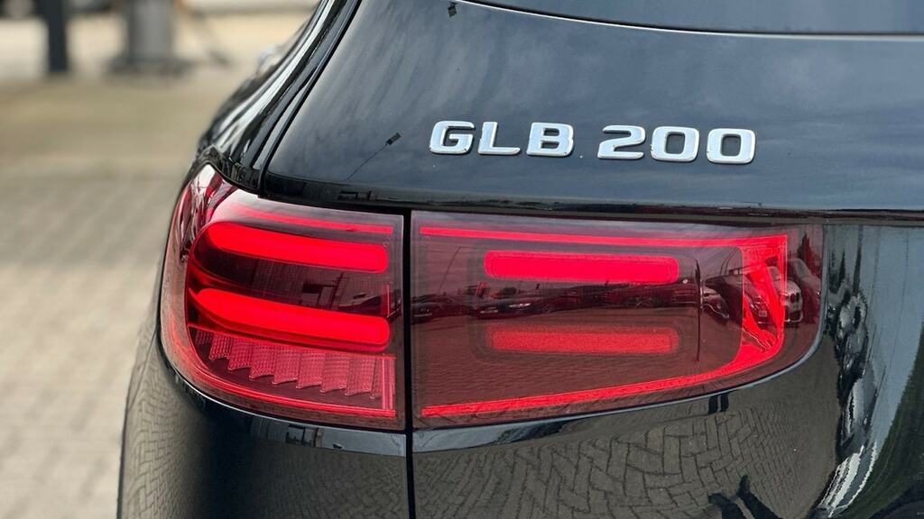 Mercedes-Benz GLB Class Glb 200 Exclusive Launch Edition 7G-tronic Grey #18