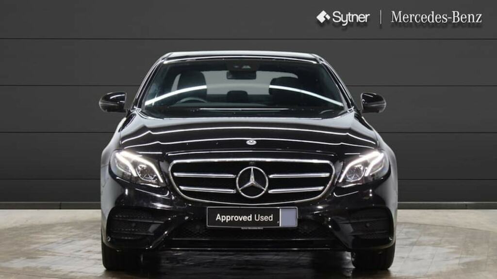 Mercedes-Benz E Class E300de Amg Line Premium Plus 9G-tronic Black #5