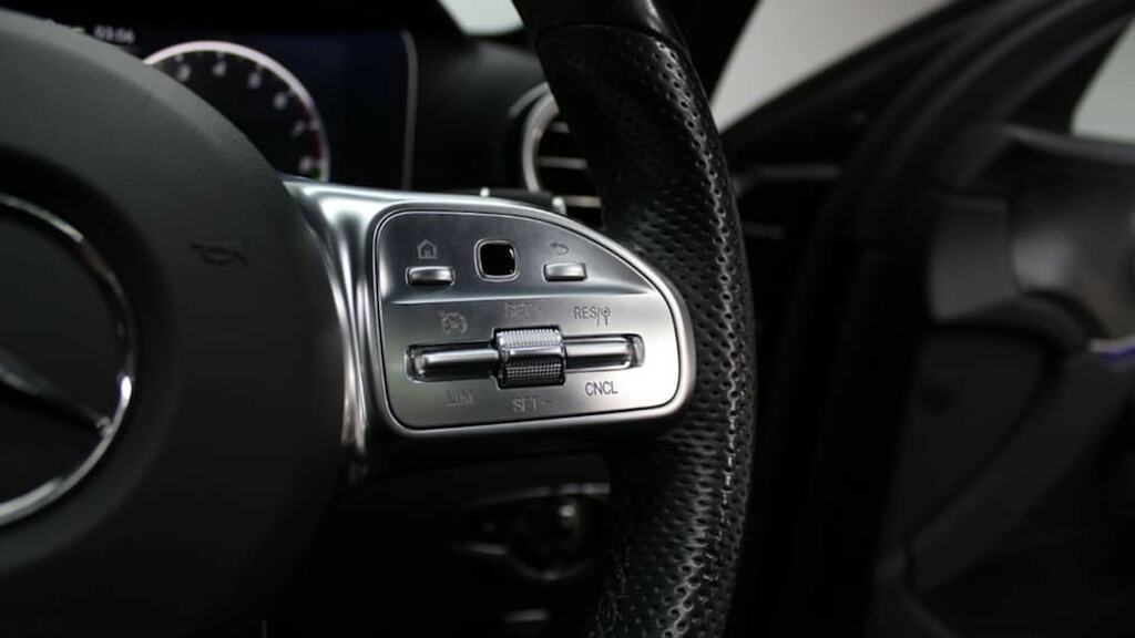Mercedes-Benz E Class E300de Amg Line Premium Plus 9G-tronic Black #4