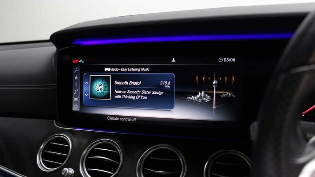 Mercedes-Benz E Class 2.0 E220d Se G-tronic Euro 6 Ss Blue #8