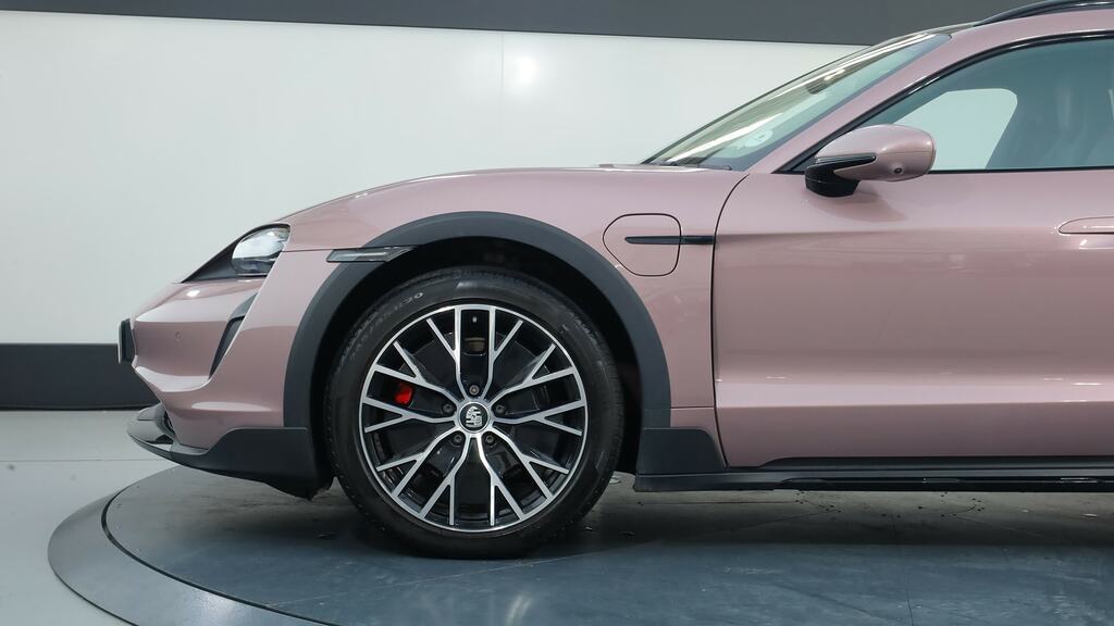 Porsche Taycan 420Kw 4S 93Kwh Pink #3