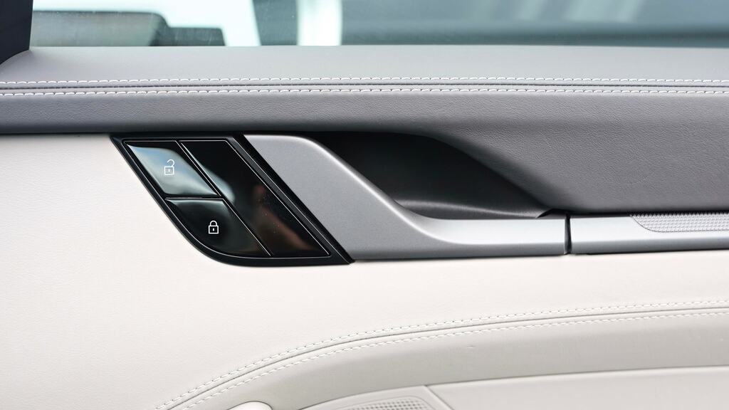 Porsche 911 911 Carrera S Grey #22