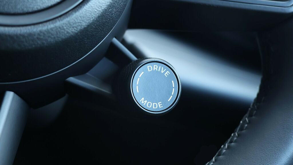 Porsche Macan 100Kwh Suv 360 Ps Black #20