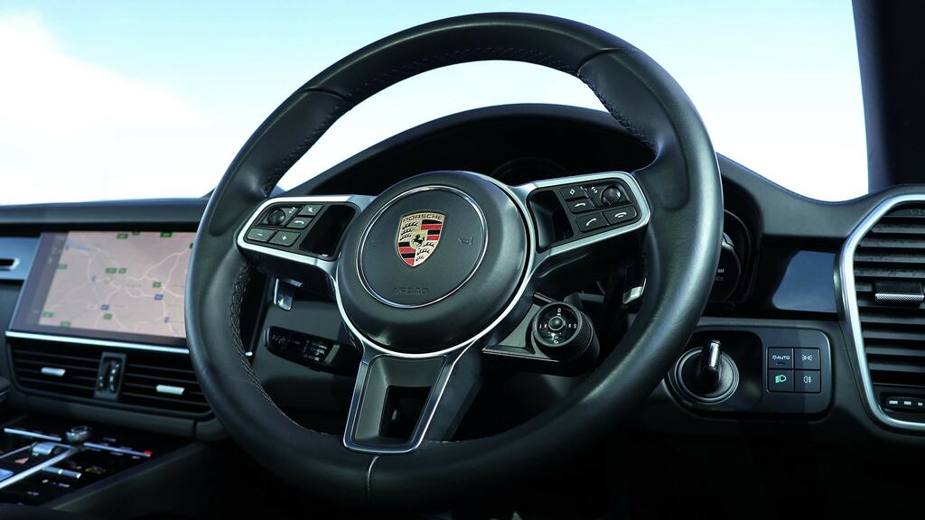 Porsche Cayenne 3.0T V6 Platinum Edition Suv Tiptronics Black #15
