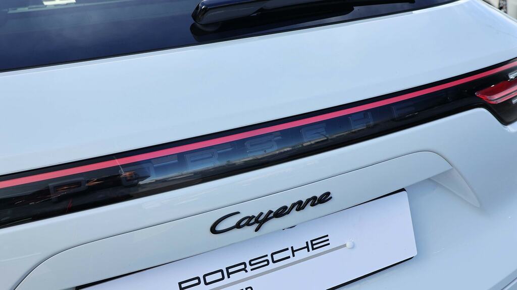 Porsche Cayenne 3.0T V6 Platinum Edition Suv Tiptronics Black #29