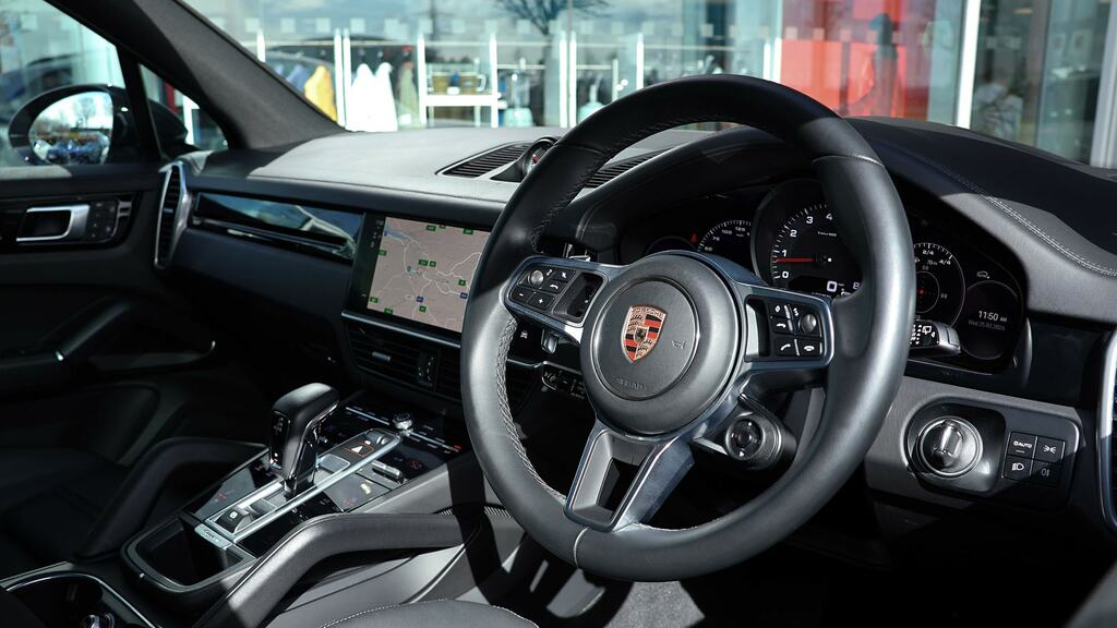 Porsche Cayenne 3.0T V6 Platinum Edition Suv Tiptronics Black #8