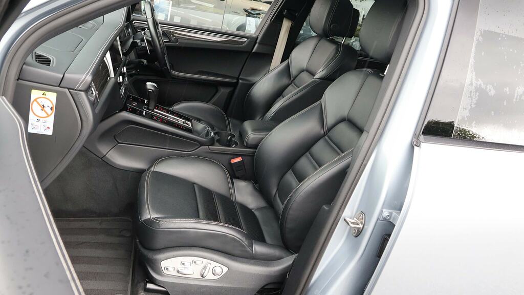 Porsche Macan 2.0T Pdk 4Wd Euro 6 Ss Red #13