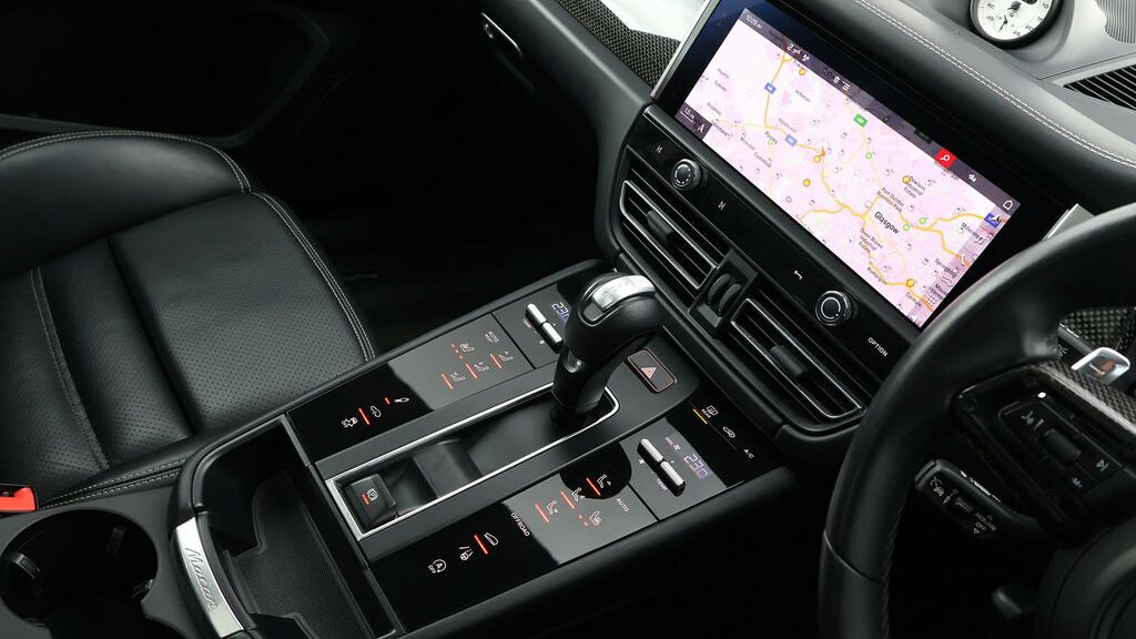 Porsche Macan 2.0T Pdk 4Wd Euro 6 Ss Red #9