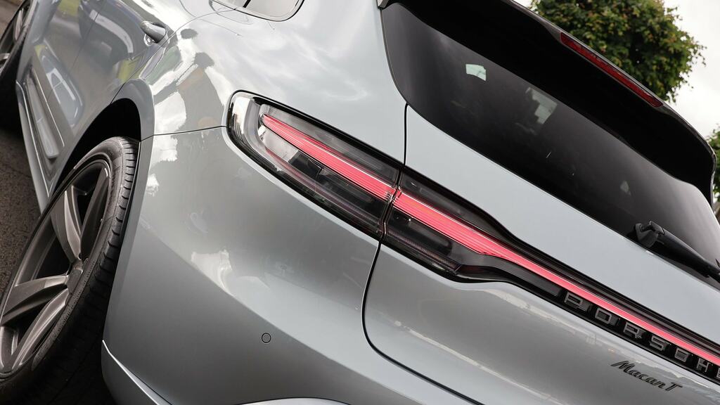Porsche Macan 2.0T Pdk 4Wd Euro 6 Ss Red #33