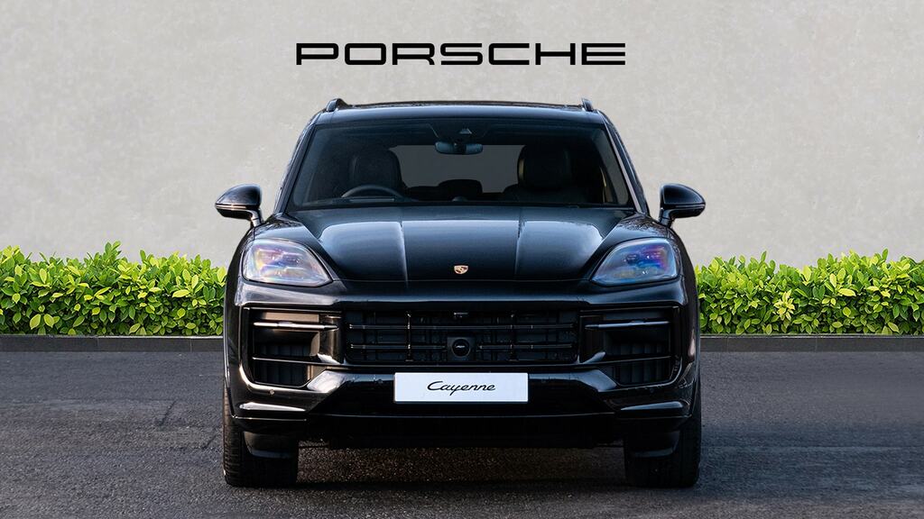 Porsche Cayenne Black Edition Tiptronic S Black #2