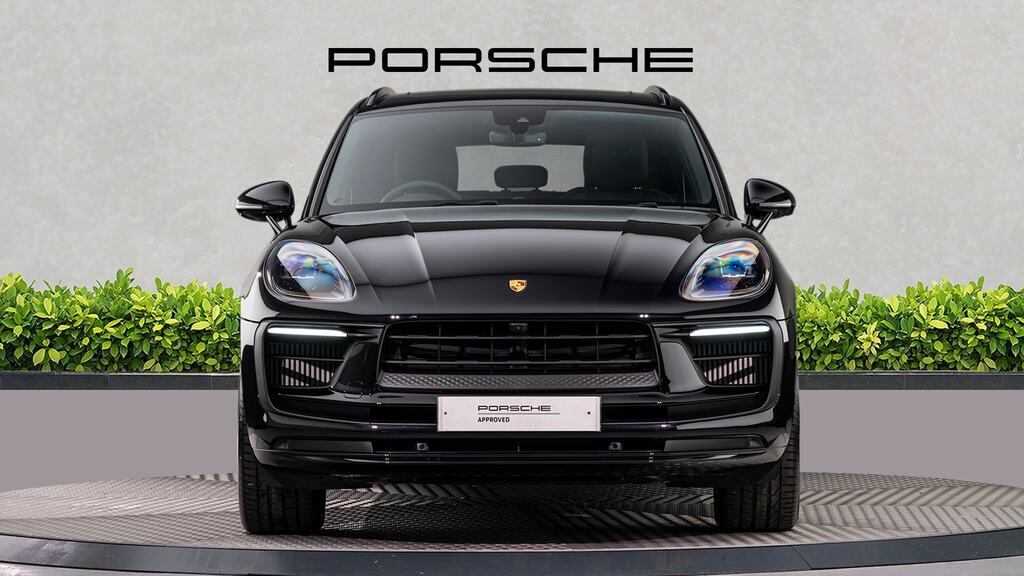 Porsche Macan Gts Pdk Black #2