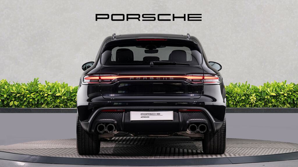 Porsche Macan 5dr Pdk KM26ZYY Black #6