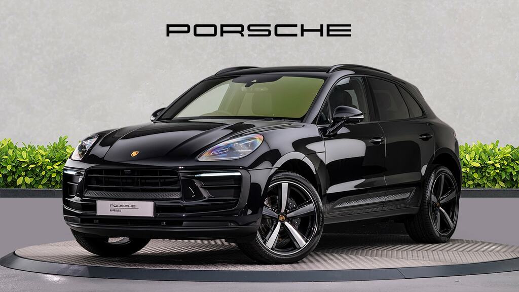 Porsche Macan 5dr Pdk KM26ZYY Black #3