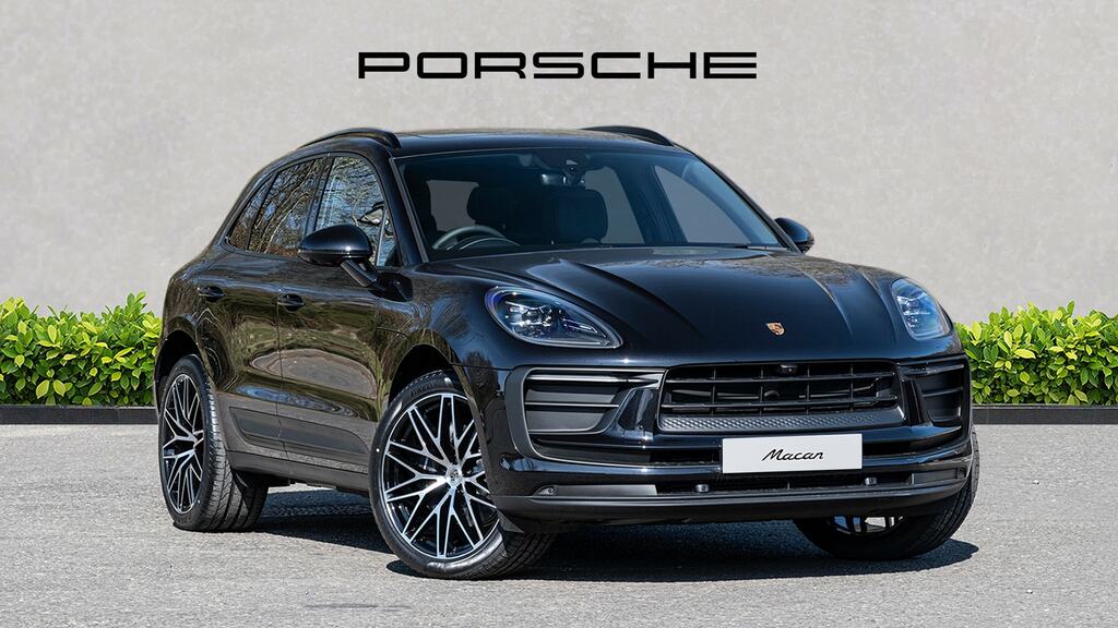 Porsche Macan 5dr Pdk Black