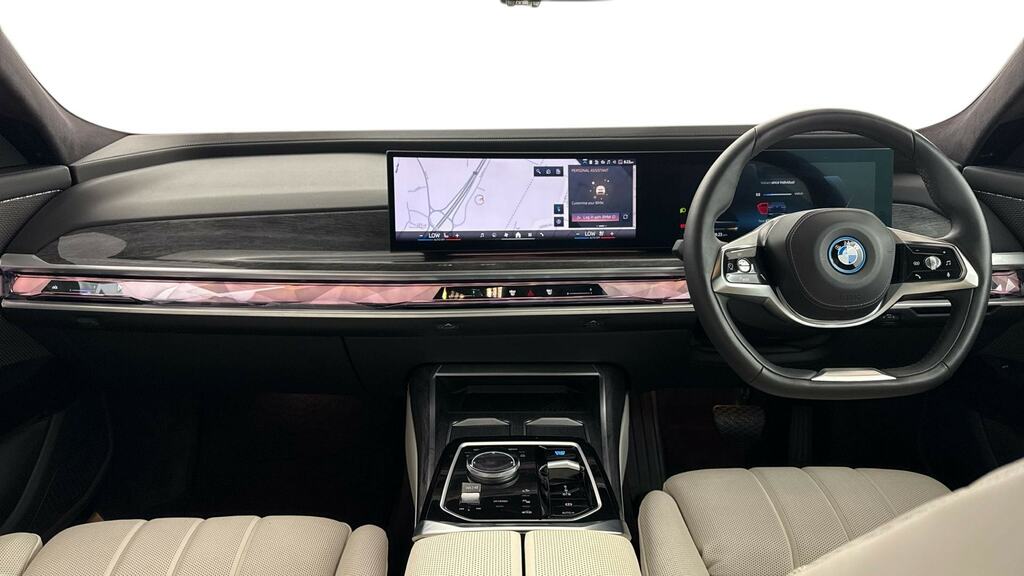 BMW i7 400Kw Xdrive60 Excellence 105.7Kwh Exec Blue #4
