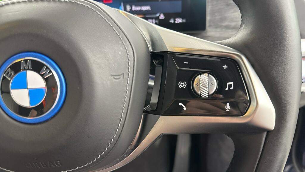 BMW i7 60 105.7Kwh Excellence Pro Xdrive Blue #18