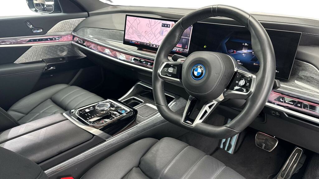 BMW i7 400Kw Xdrive60 M Sport 105.7Kwh Exec Black #6