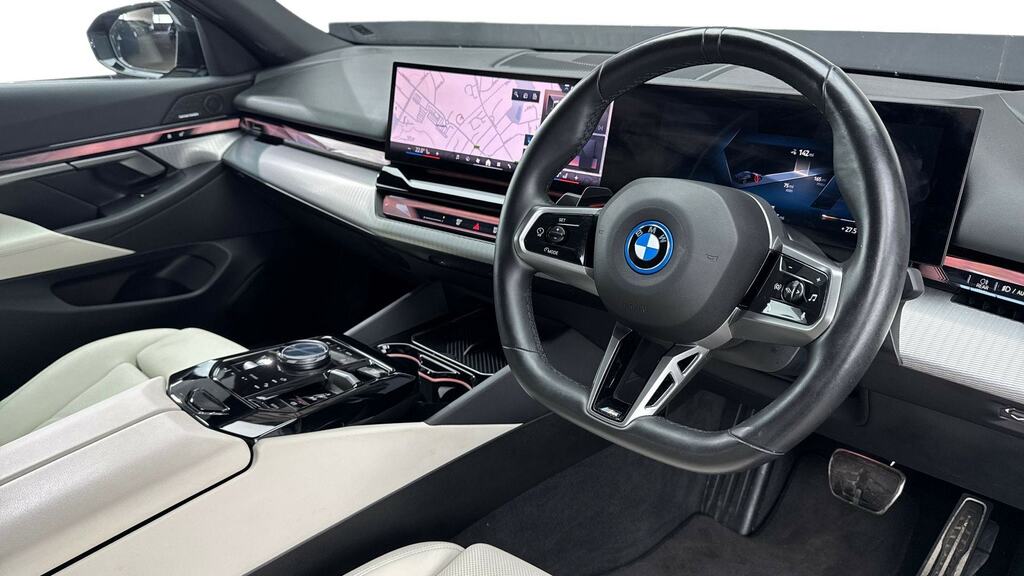 BMW i5 250Kw Edrive40 M Sport Pro 84Kwh Black #6