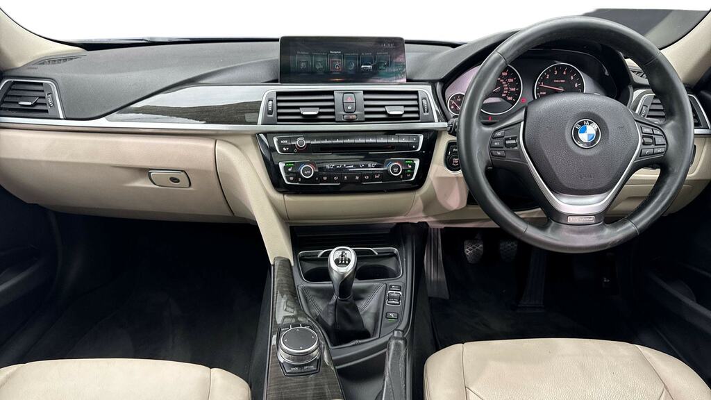 BMW 3 Series 320I Luxury Blue #4