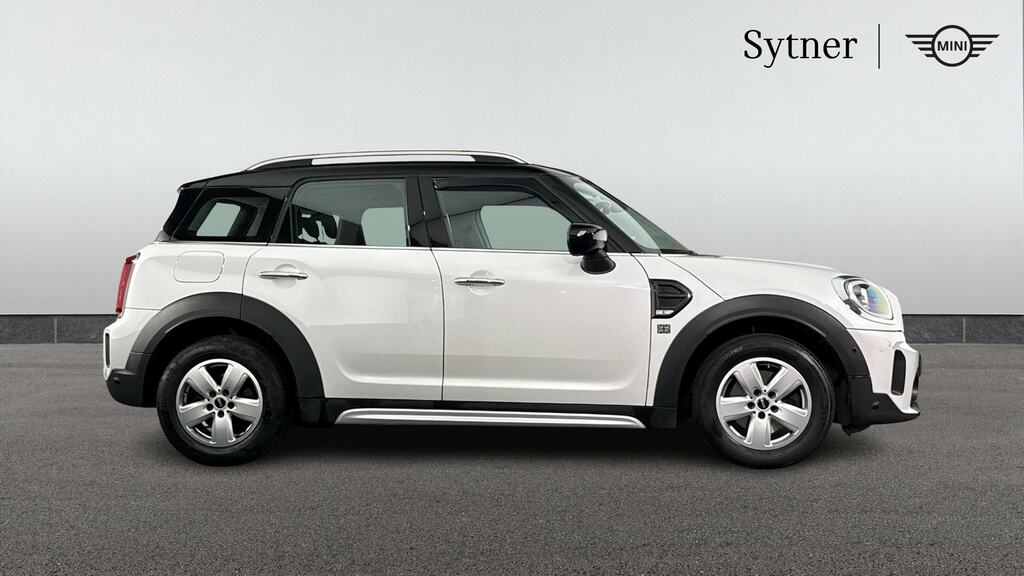 Mini Countryman 1.5 Cooper Classic SN23LLH White #3