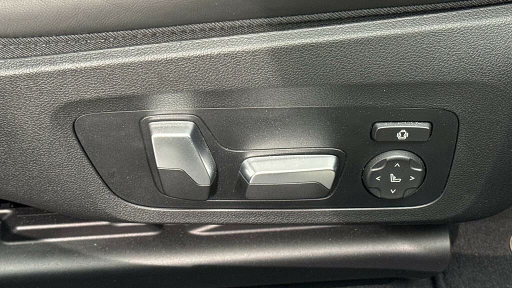 BMW 3 Series 320I M Sport Step Black #31