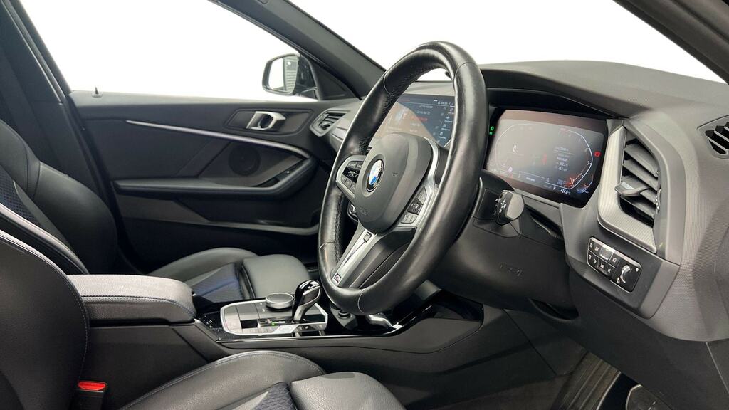 BMW 1 Series 118I 136 M Sport Step Lcp NK24VRD Black #6