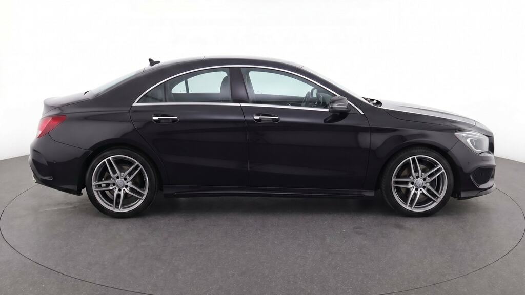 Mercedes-Benz CLA Class Cla 220 Amg Line Premium Plus Tip White #8