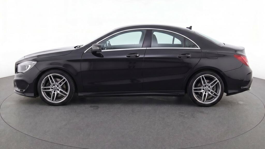 Mercedes-Benz CLA Class Cla 220 Amg Line Premium Plus Tip White #6