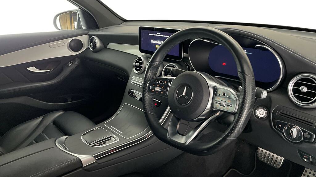 Mercedes-Benz GLC Class Glc 300 Amg Line 4Matic Silver #9