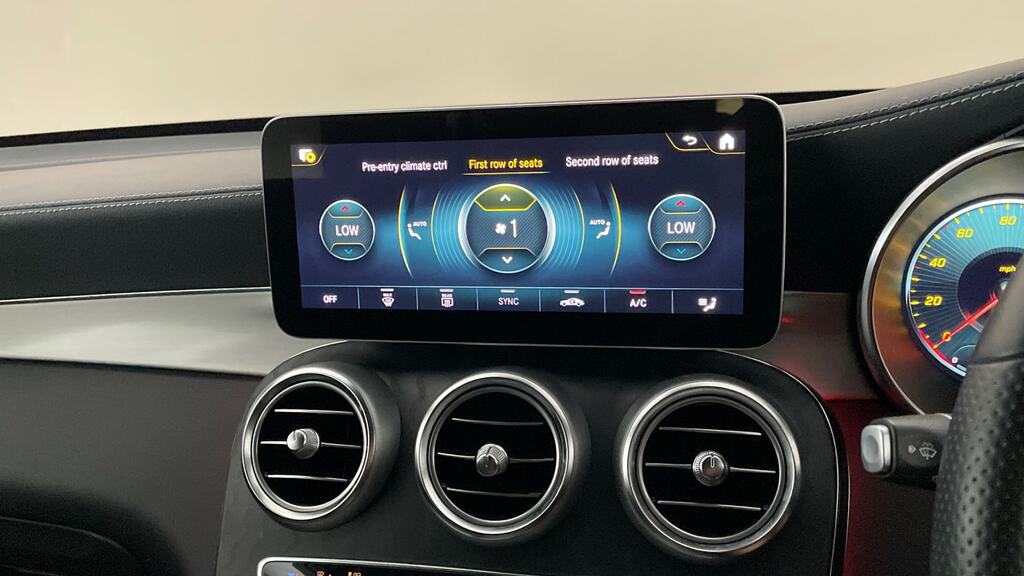 Mercedes-Benz GLC Class Glc 300 Amg Line 4Matic Silver #16