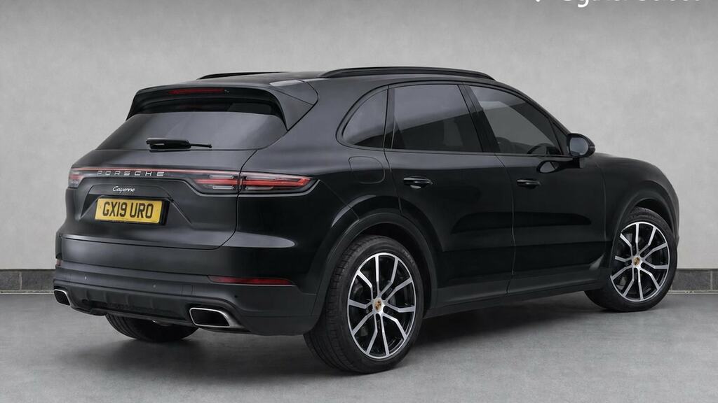 Porsche Cayenne Tiptronic S Black #4