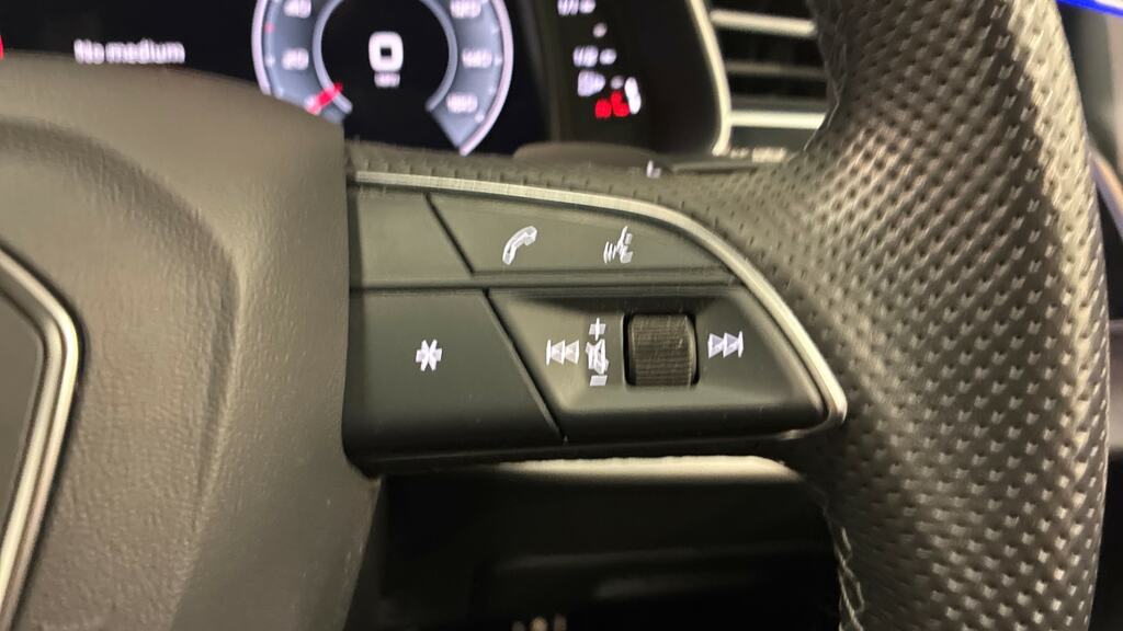Audi Q8 55 Tfsi Quattro Black Edition Tiptronic Black #18