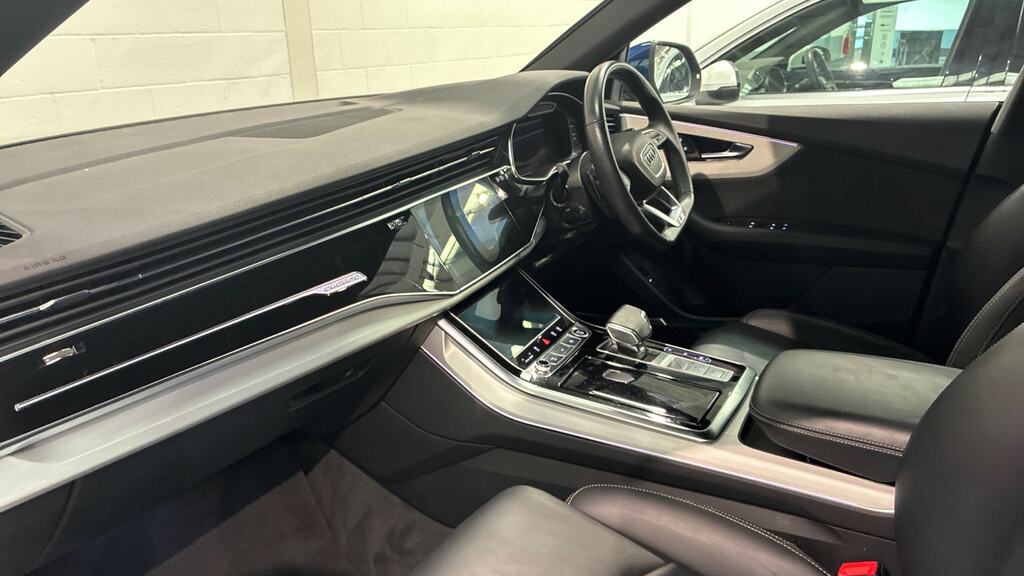 Audi Q8 55 Tfsi Quattro Black Edition Tiptronic Black #11