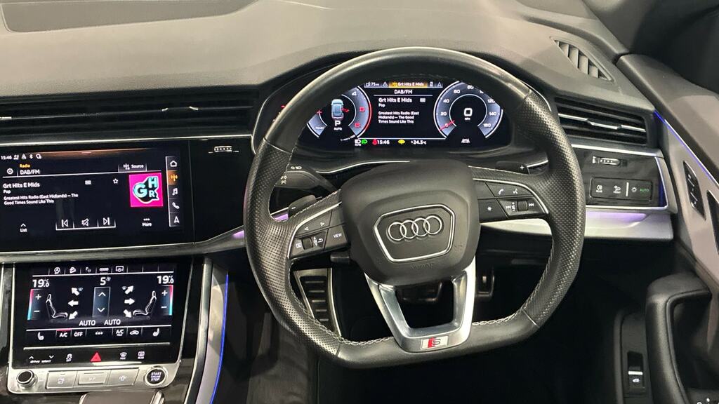 Audi Q8 55 Tfsi Quattro Black Edition Tiptronic Black #8