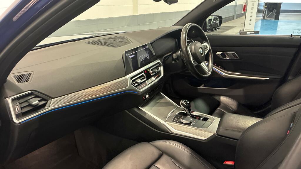 BMW 3 Series 320D M Sport White #11
