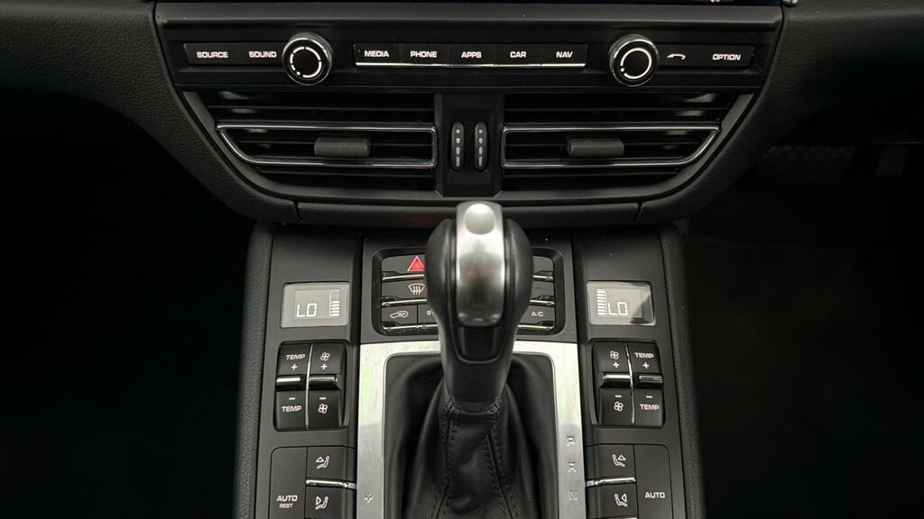 Porsche Macan 2.0T Pdk 4Wd Euro 6 Ss White #15