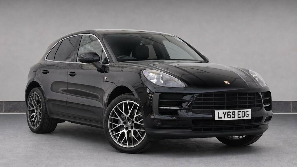 Porsche Macan 2.0 Pdk 242 Bhp Panoramic Roof Blue #1