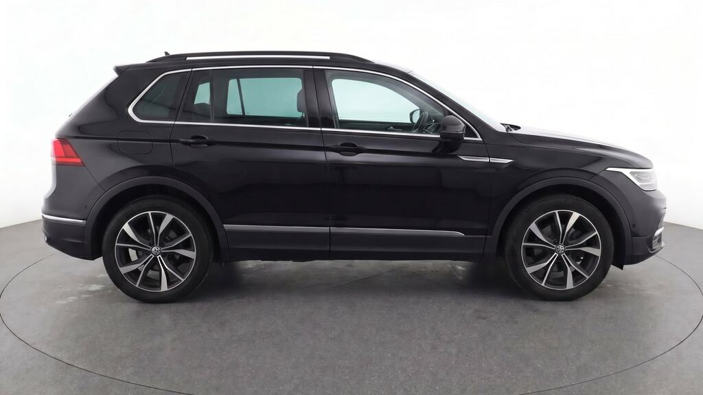Volkswagen Tiguan Elegance Black #8