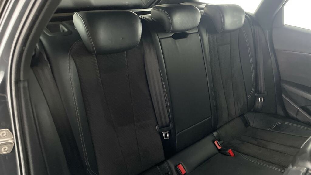 Audi A4 Avant 35 Tfsi Black Edition S Tronic White #12