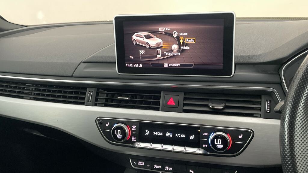 Audi A4 Avant 35 Tfsi Black Edition S Tronic White #7