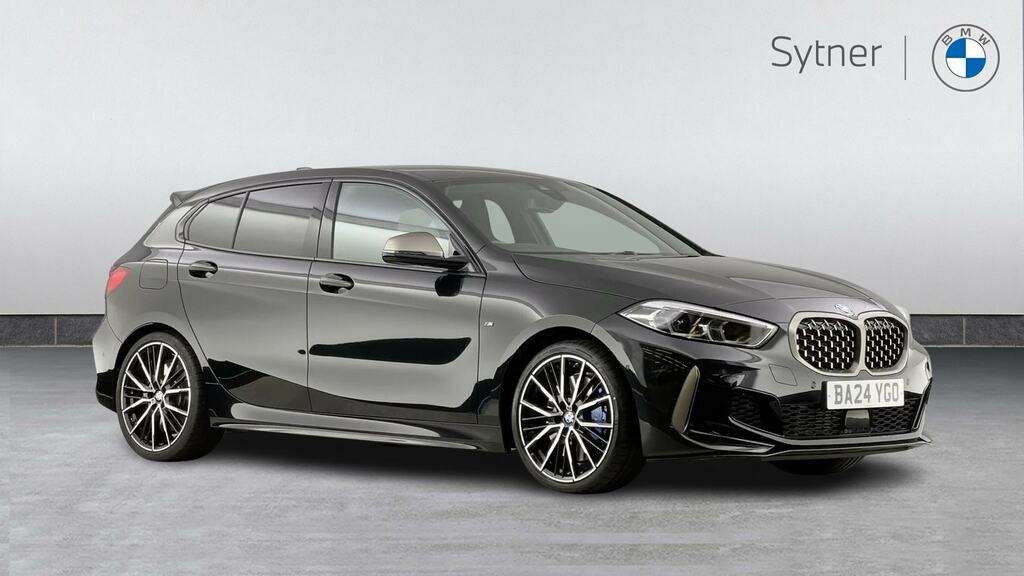 BMW 1 Series M135i Xdrive Step Black