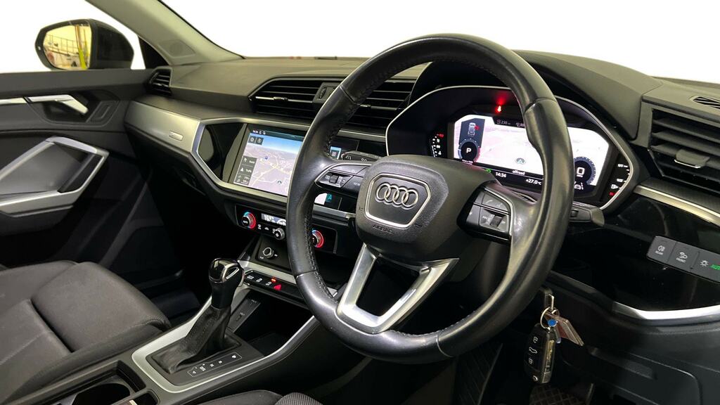 Audi Q3 35 Tfsi Sport S Tronic KN69ZTS Black #6