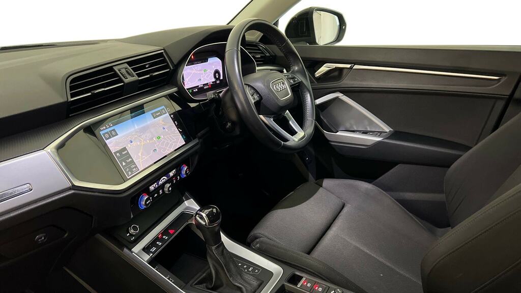Audi Q3 35 Tfsi Sport S Tronic KN69ZTS Black #2