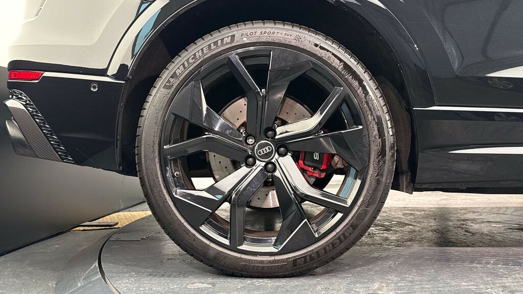 Audi RSQ8 Rs Q8 Tfsi Quattro Carbon Black Tiptron Cs Black #5